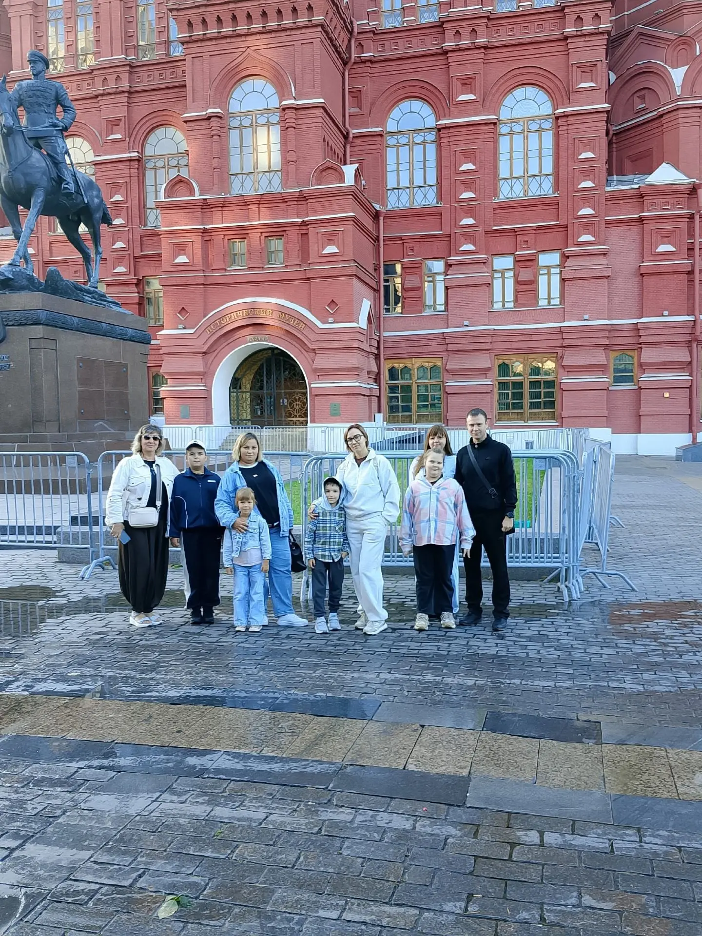 22 августа состоялся ВИП‑тур в сердце нашей страны — в Москву, столицу Родины! ❤