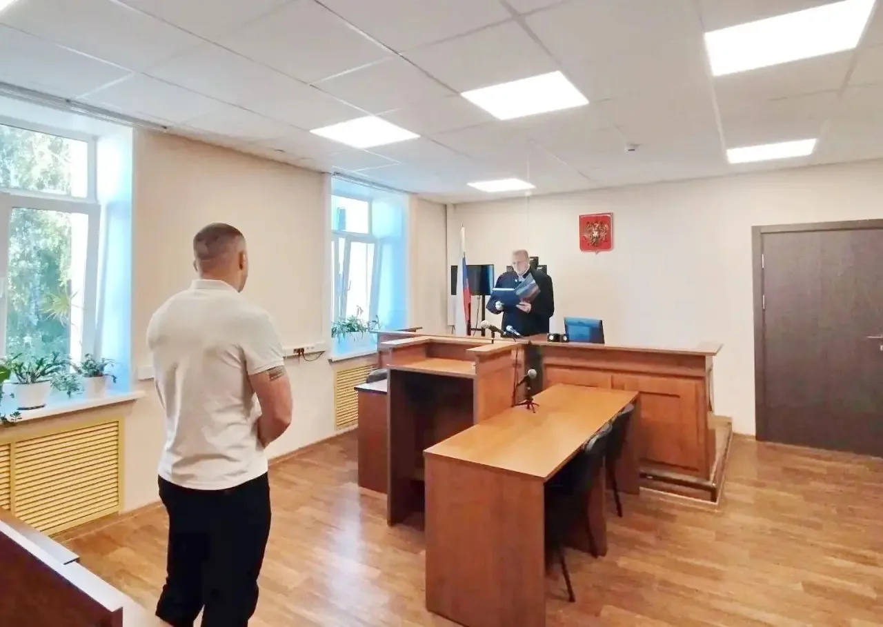 😳Замначальника уголовного розыска получил условный срок за кражу на обыске