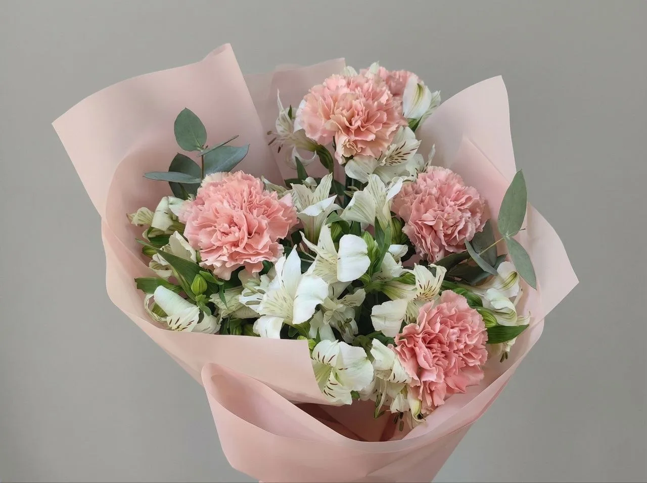 Понедельник начинается с красоты🌸

Нежный,воздушный букет
3000₽

Пиши нашему менеджеру Angelica Gar