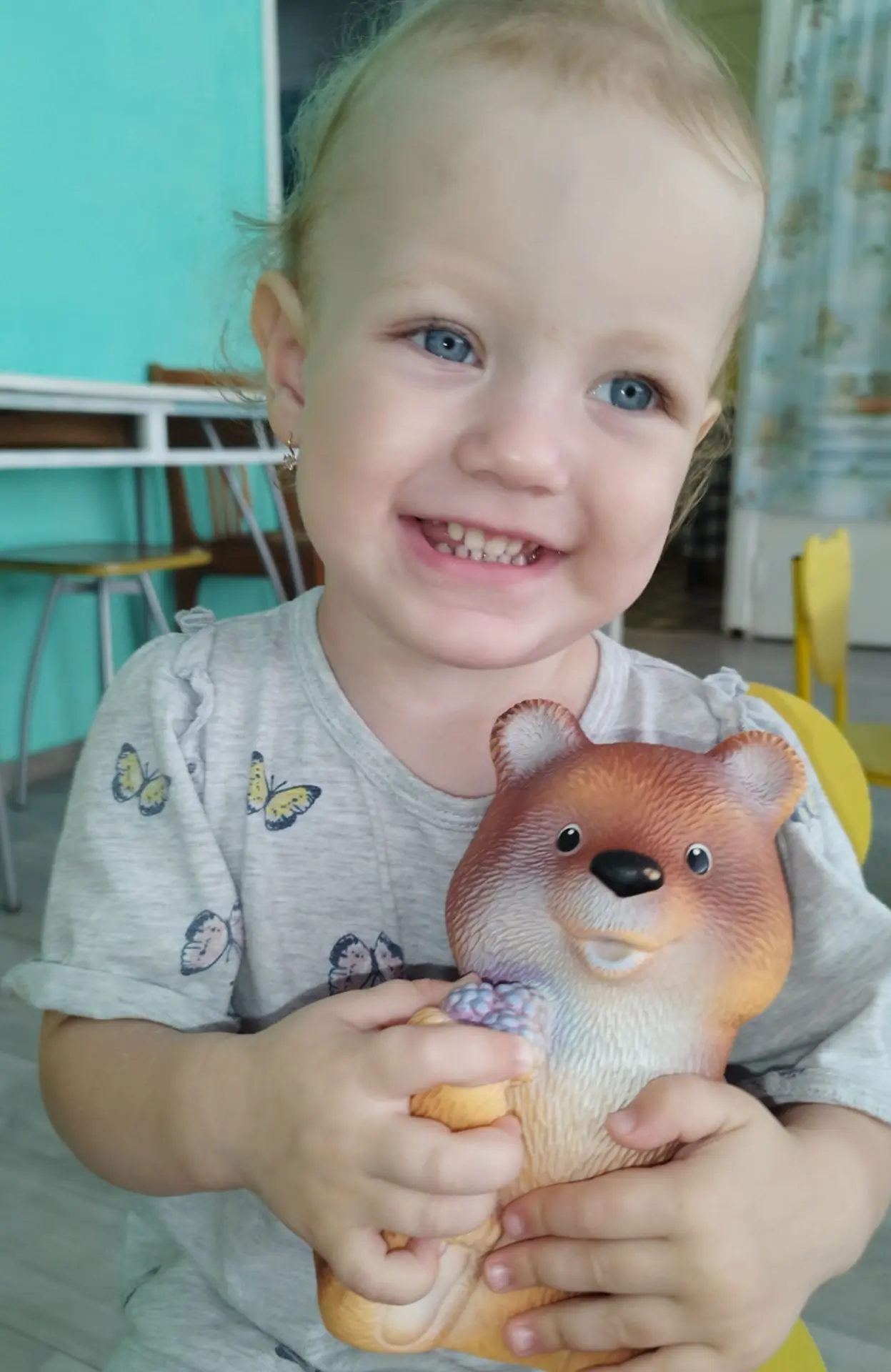 Мишка пришёл в гости!🐻
Сегодня к нашим малышам заглянул мишка — ведь он живёт в лесу и очень любит 