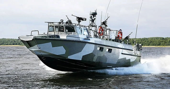 «Калашников» досрочно поставил в Африку катера БК-16Э

Концерн «Калашников» отгрузил африканскому за