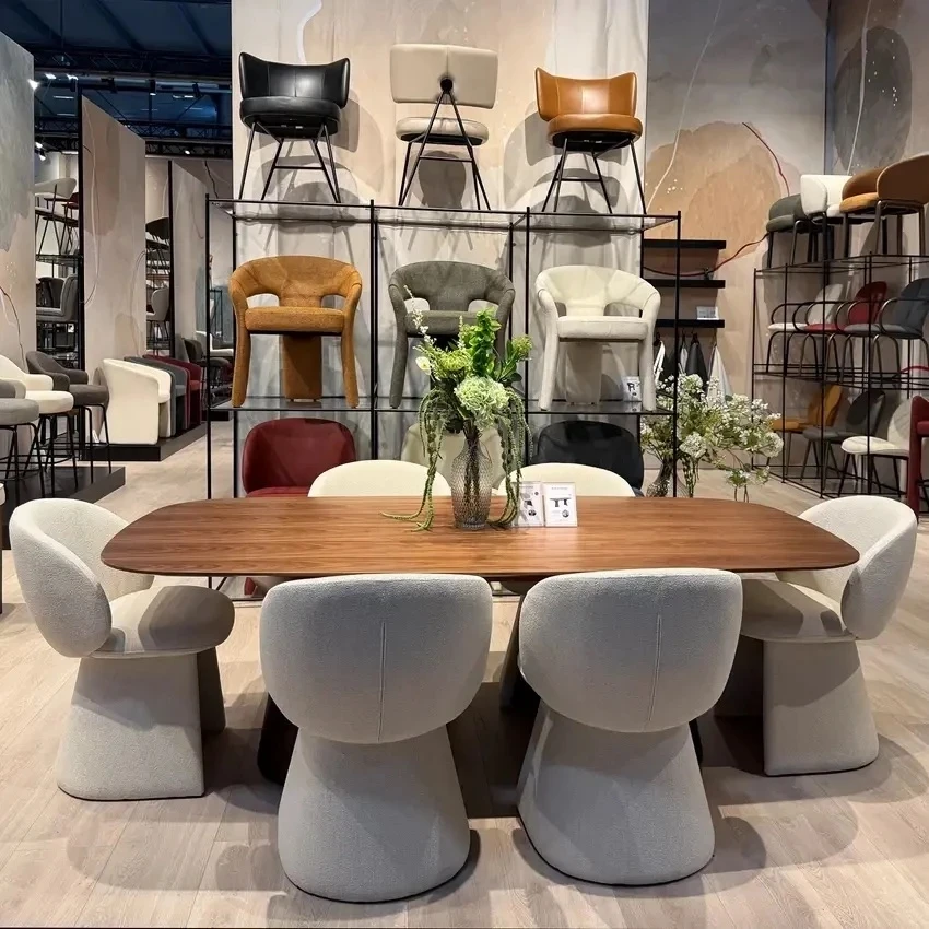 💬 Очень много сейчас информации в соц.сетях про главные тренды Milan Design Week 2026,...