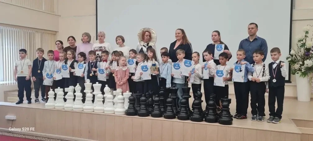 ♟️ Первенство по быстрым шахматам в Сургуте

15 мая 2026 года на базе МБОУ «Сургутская технологическ