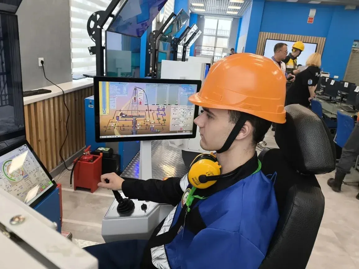 👷 Высокий уровень профессионализма на межрегиональном этапе чемпионата "Профессионалы" показали сту