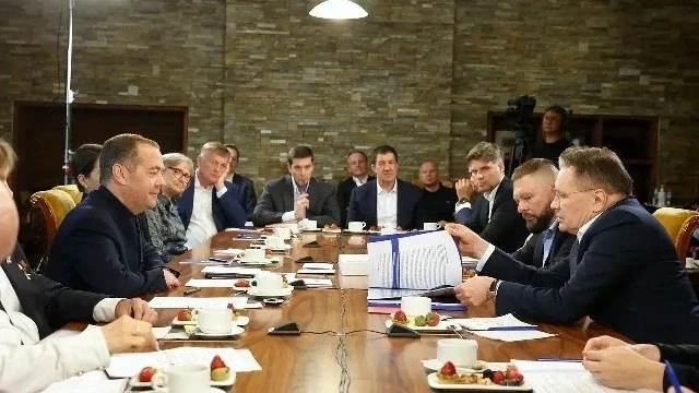Алексей Лихачев представил Дмитрию Медведеву «Атомную главу» Народной программы