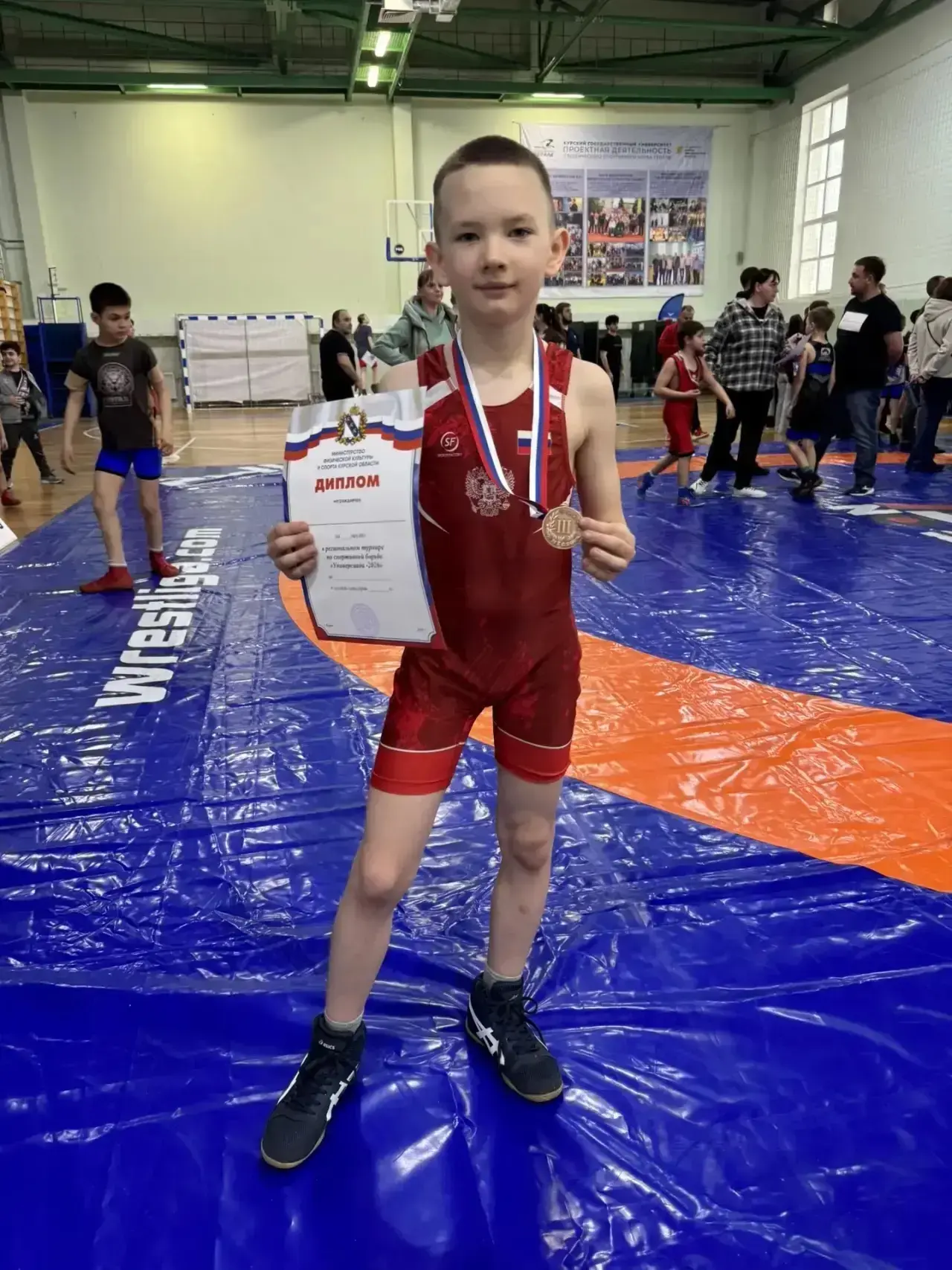 🥉 Бронза в Курске: Игнат Ушаков на пьедестале!  Поздравляем ученика 3 «Б» класса Ушакова Игната с ус