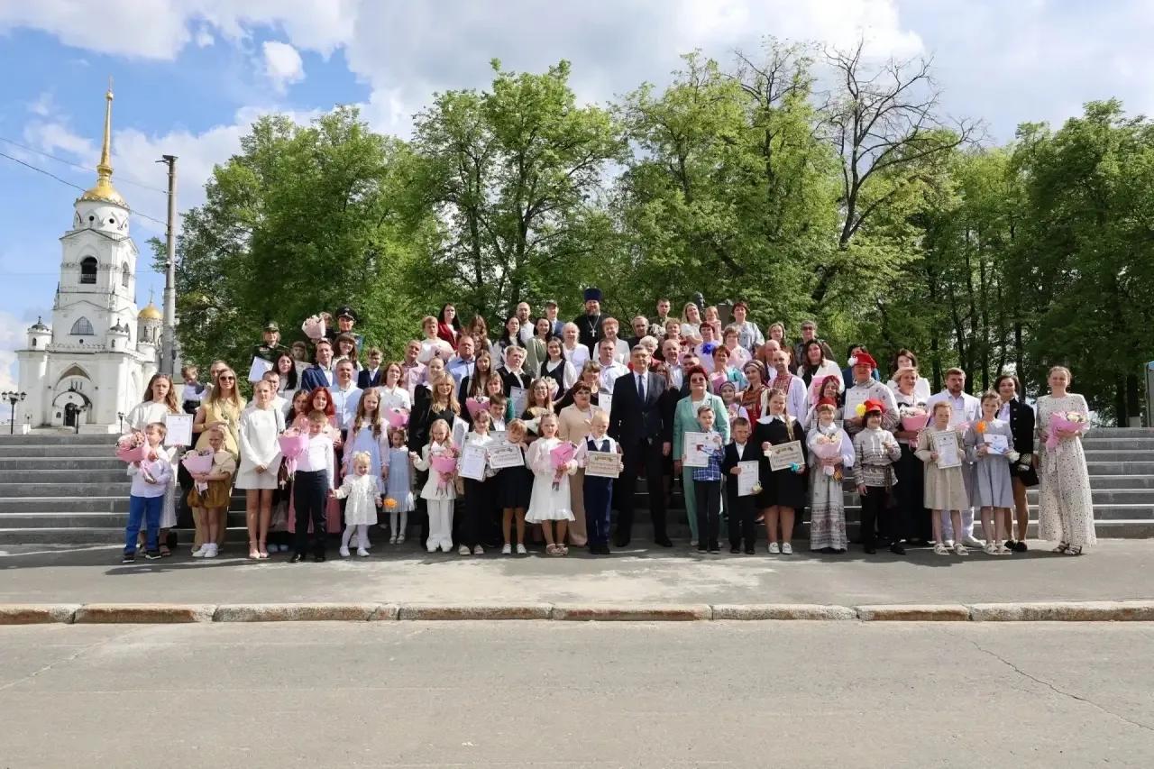 ✨ Наши семьи — наша гордость!  15 мая в областном Доме Дружбы прошло торжество, посвящённое Междунар