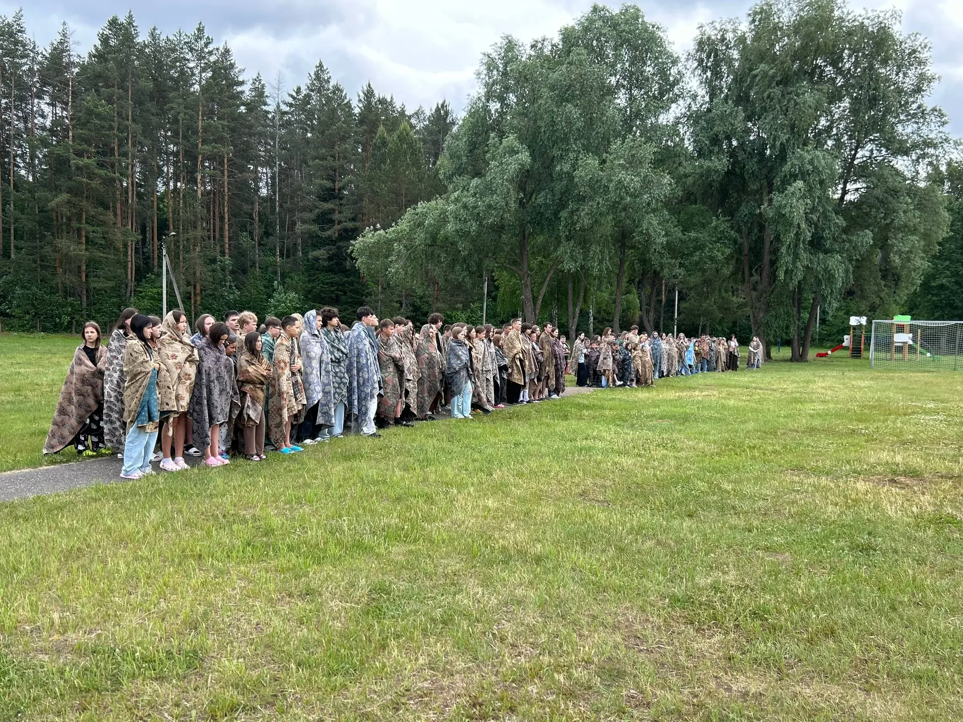 🚨 В лагере прошли учения по эвакуации детей из корпусов в экстренной ситуации.