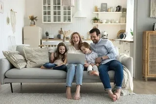 🏠 Ипотечные каникулы до 1,5 лет — закон принят!
Госдума приняла закон: при рождении второго или пос