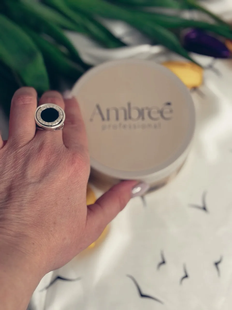 Сейчас у меня в ванной поселился Ambree professional.
