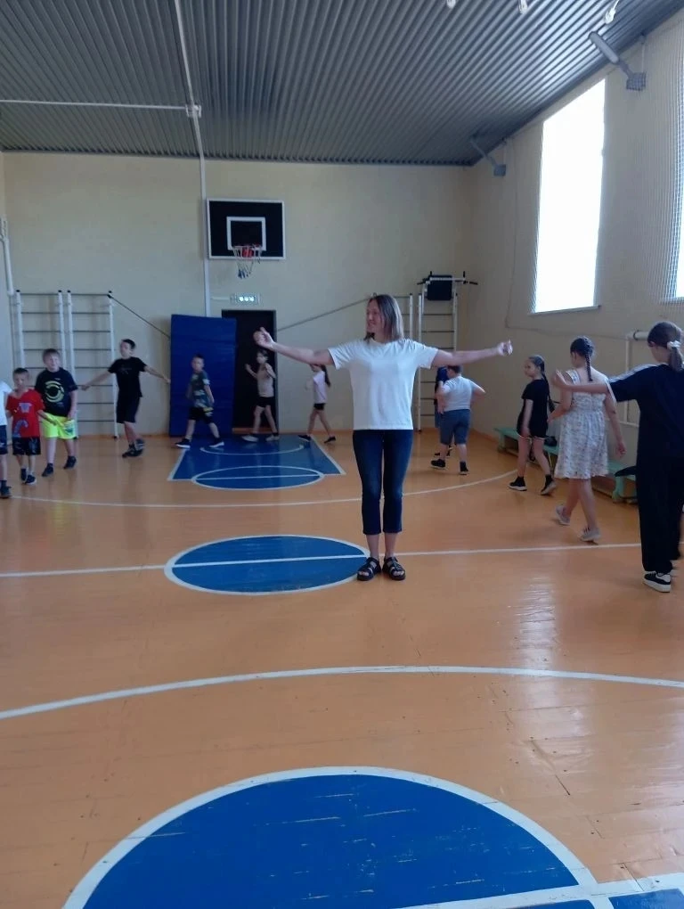 Восьмой день в лагере: Здоровье, спорт и открытия!

Сегодняшний день в нашем пришкольном лагере был 