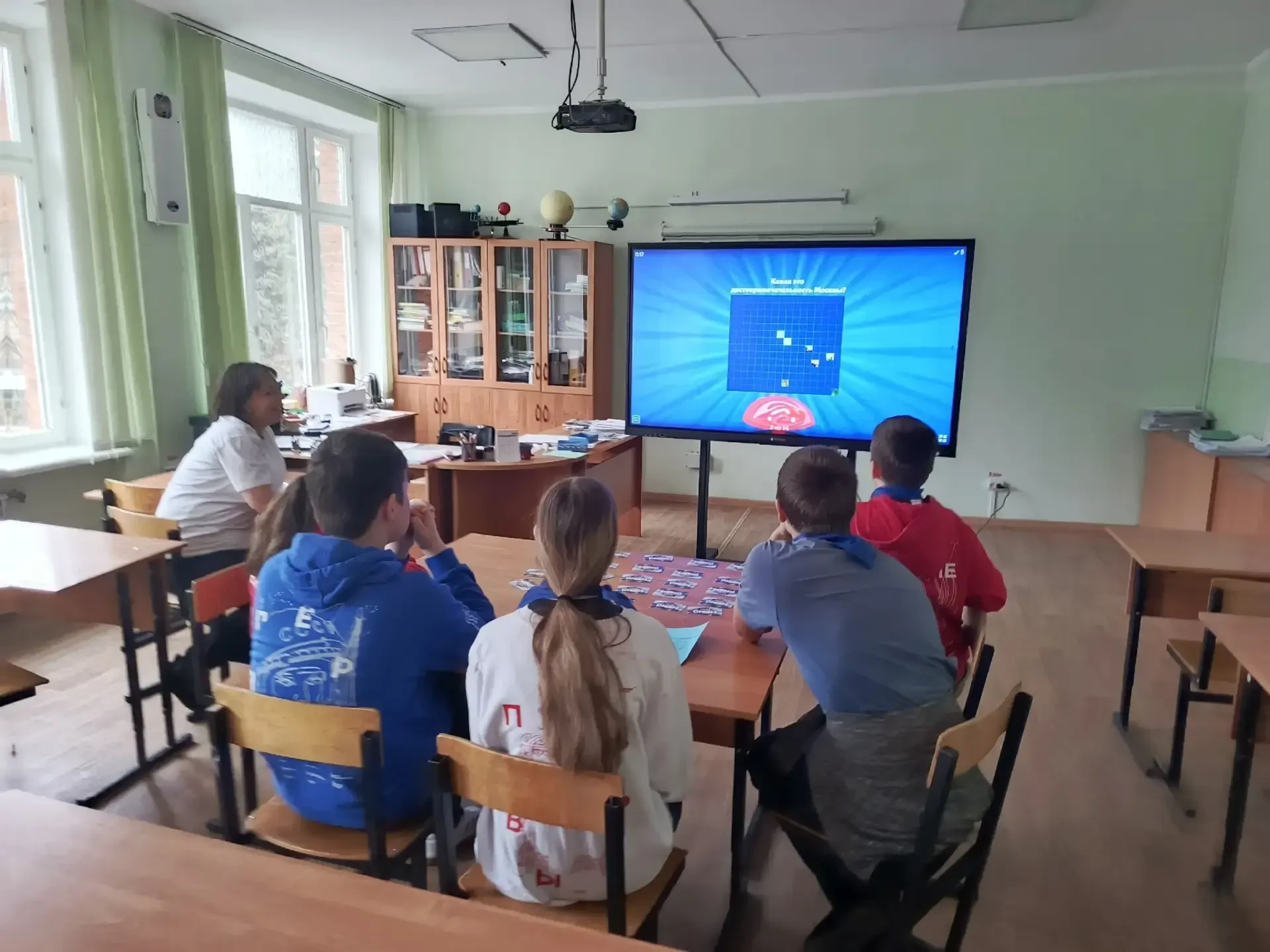 В МБОУ «Образовательный комплекс Пущино», в корпусе «Школа №1» состоялось открытие «Каникулярного кл