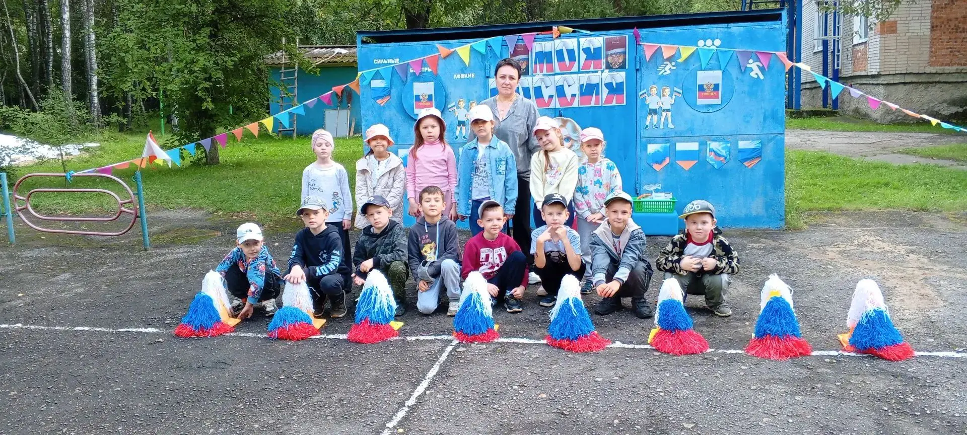 Ежегодно 22 августа в России отмечается День Государственного флага. В нашем детском са...