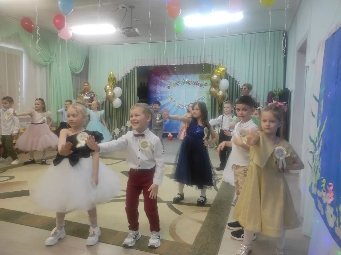 Выпускной бал в детском саду — это самый трогательный, самый незабываемый из всех празд...