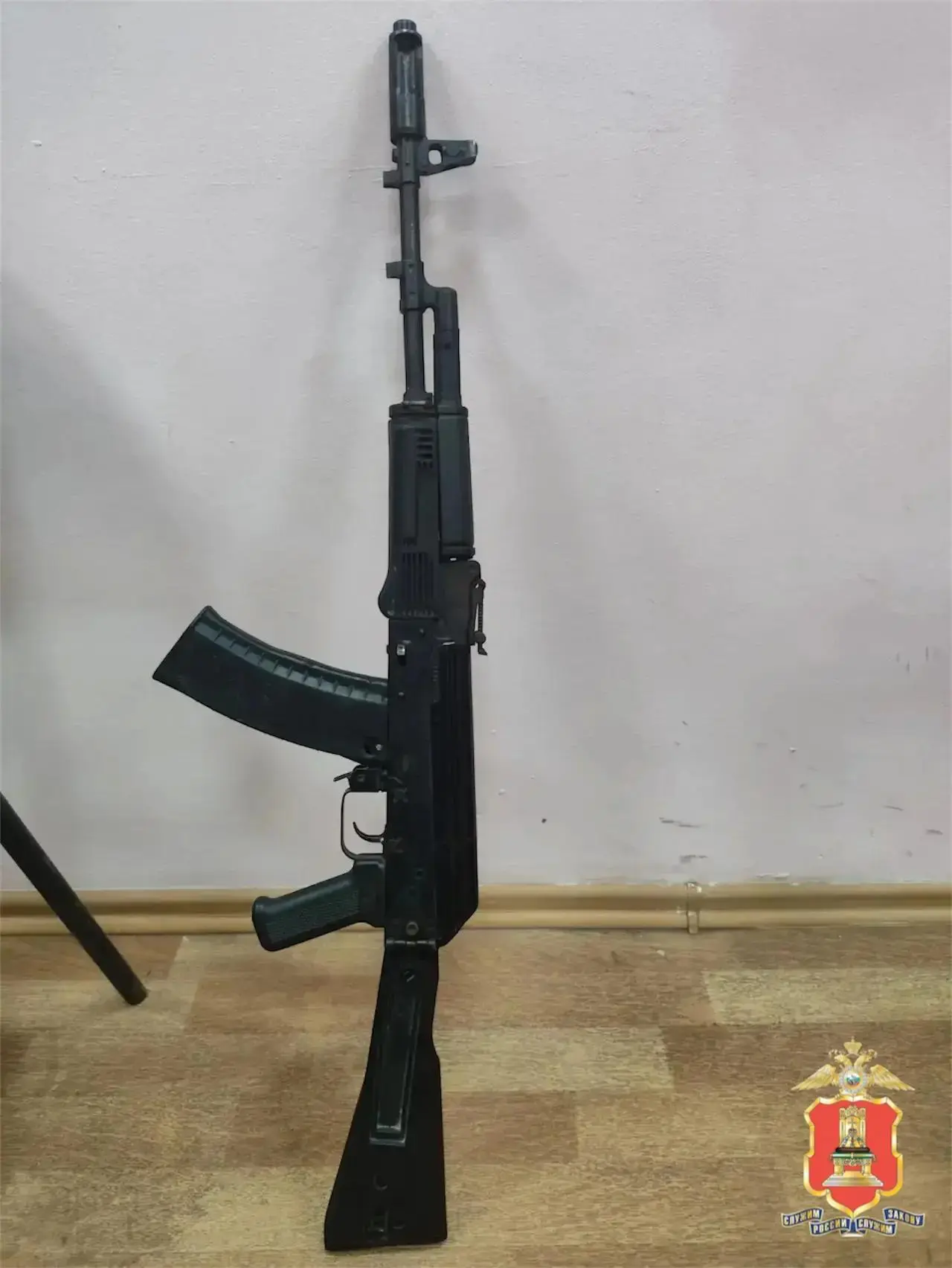 Задержан водитель, устроивший шоу с автоматом в Вышнем Волочке Тверской области