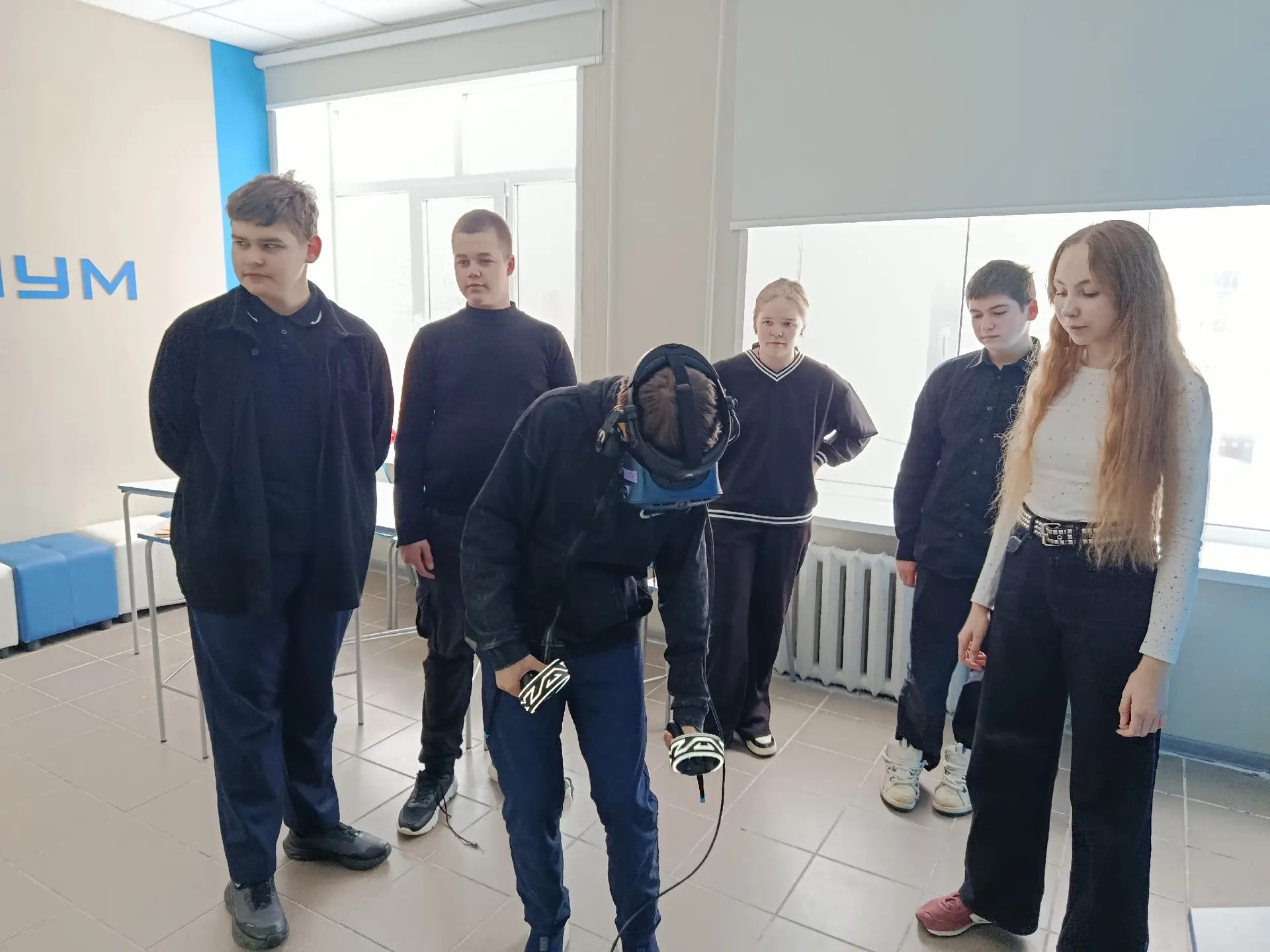 🔥 Внимание, любители инноваций! 🤖  13 февраля 2026 года ученики 7б класса проверили на себе: Квантор