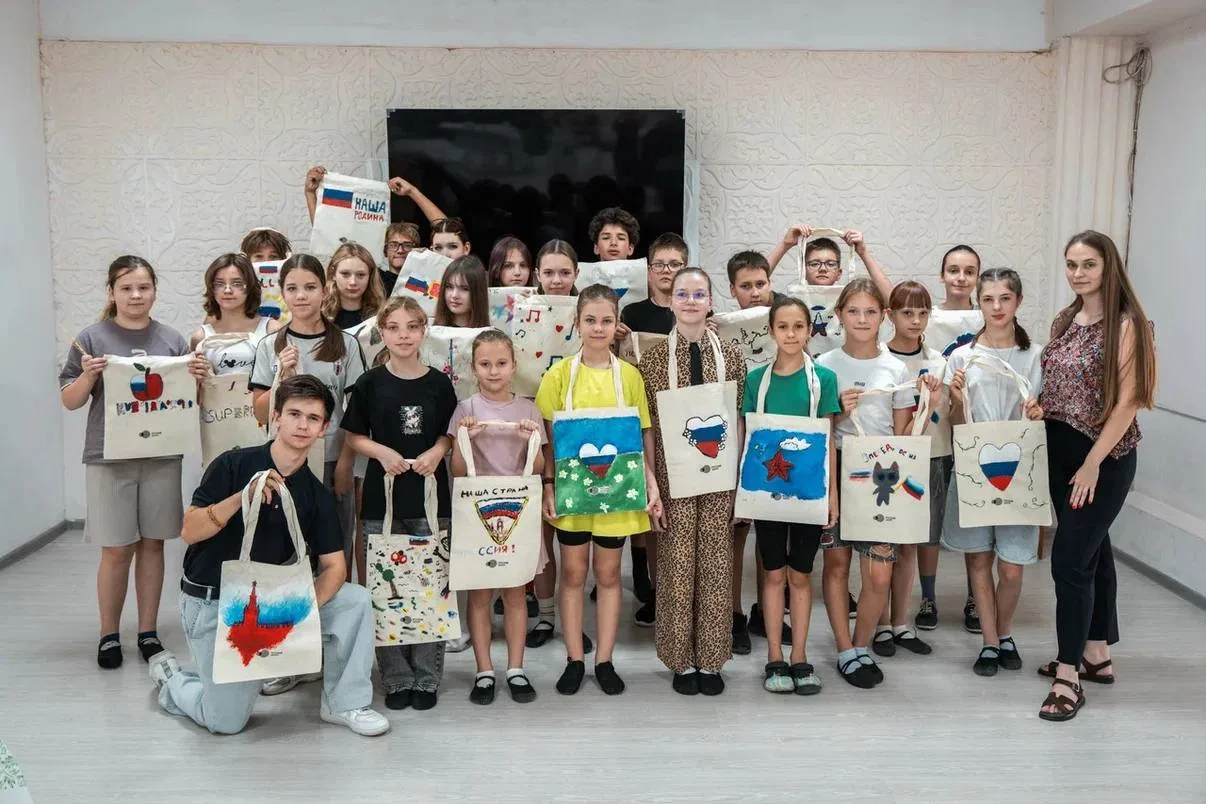 А что, если флаг можно носить с собой? 💡
