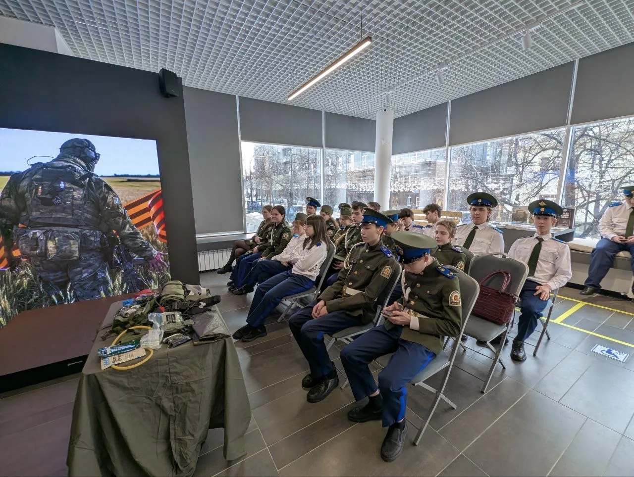 🇷🇺23 февраля — День защитника Отечества🇷🇺 Этот праздник — дань уважения всем, кто стоит на страже на