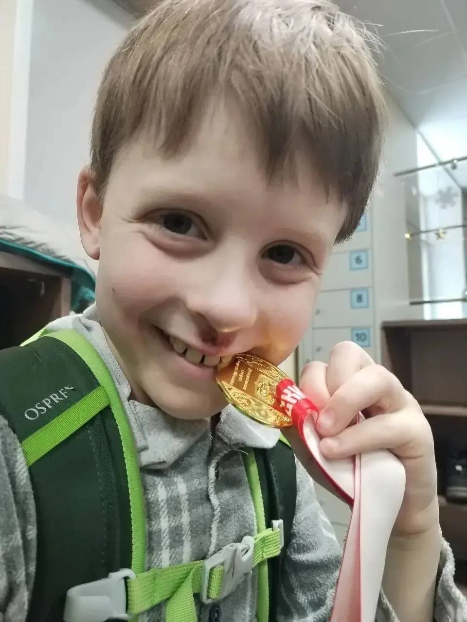 Шаг… точнее прыжок — к победе🥇  🤩Ученик 2В класса Филиппов Григорий занял 1 место на соревнованиях п