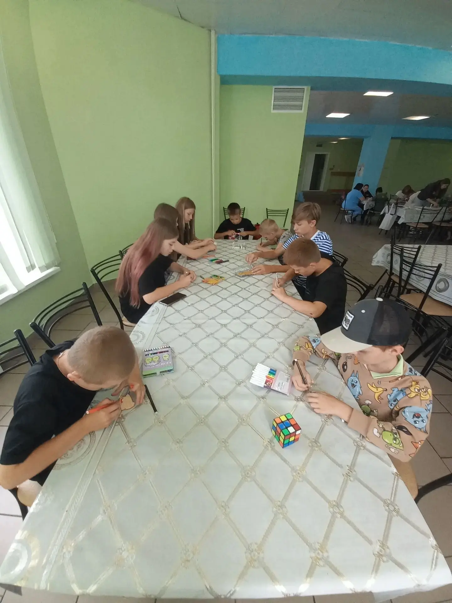 В оздоровительном лагере «Чайка» сегодня было особенно шумно и весело! Педагог Шипилова О.Н. подарил