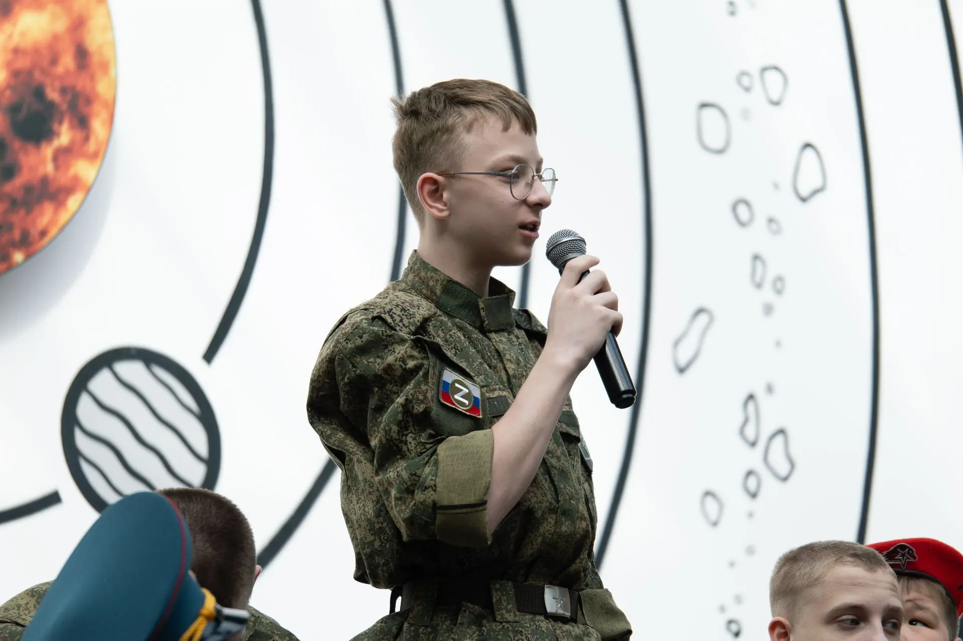 «Герои живут рядом» В ходе муниципального этапа военно-патриотической игры «Зарница 2.0» и слета юна