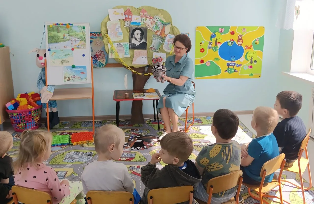 МБОУ"Кудеихинская СОШ"
дошкольная группа
Каждый год в начале лета наша страна отмечает День русского