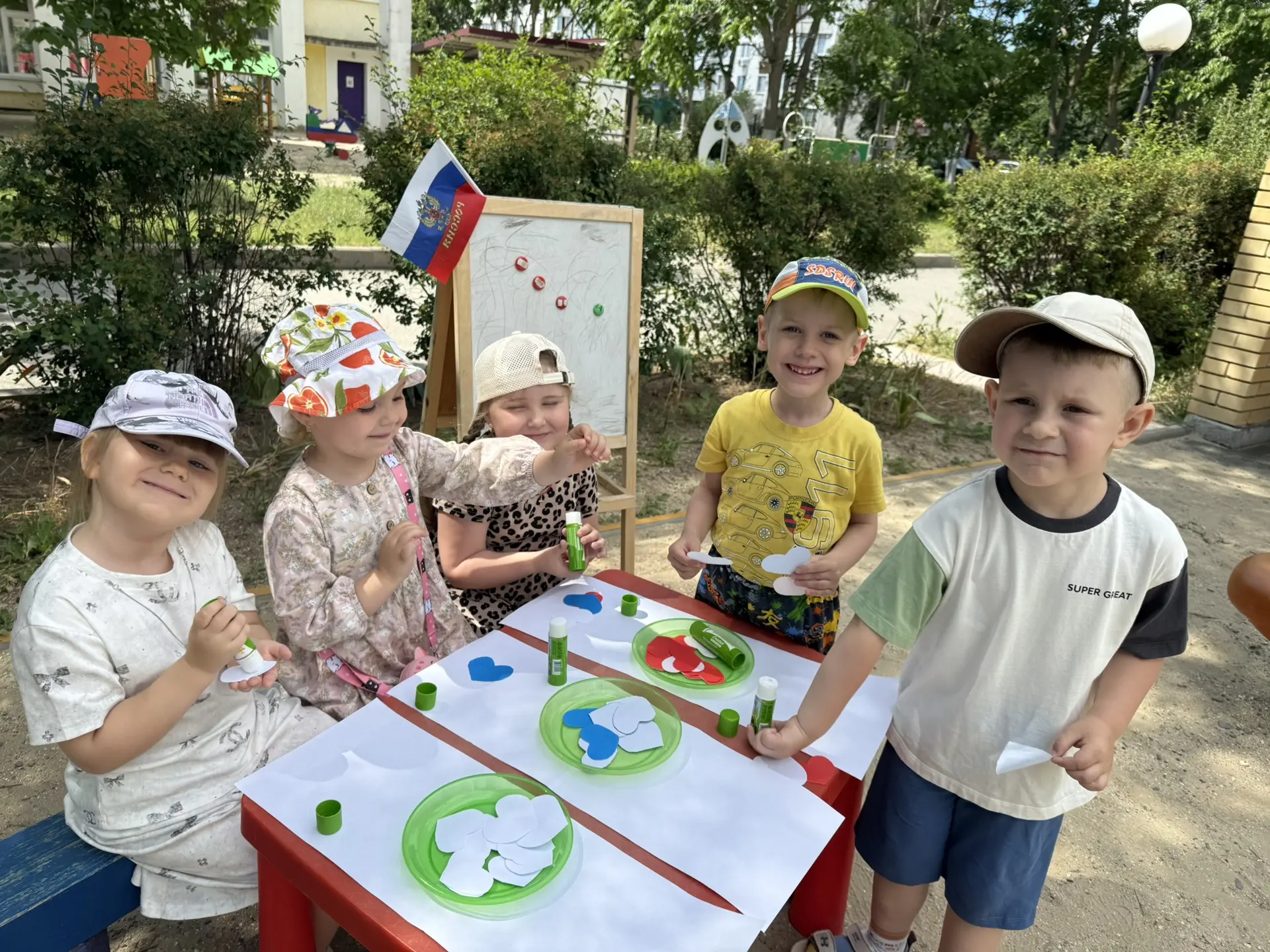 День России в младшей группе «Мишки» 🐻❤️