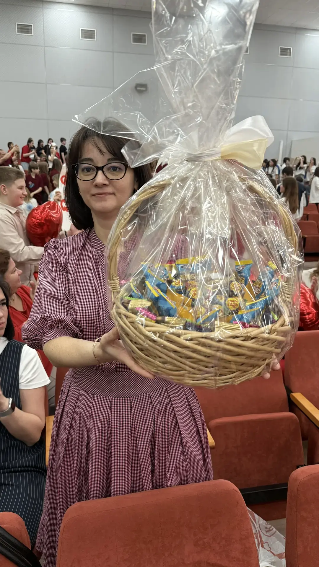 👨‍👩‍👧‍👦 6 «В» — настоящая команда!  Участвуем в конкурсе «Секреты дружного класса: Родители первых» 