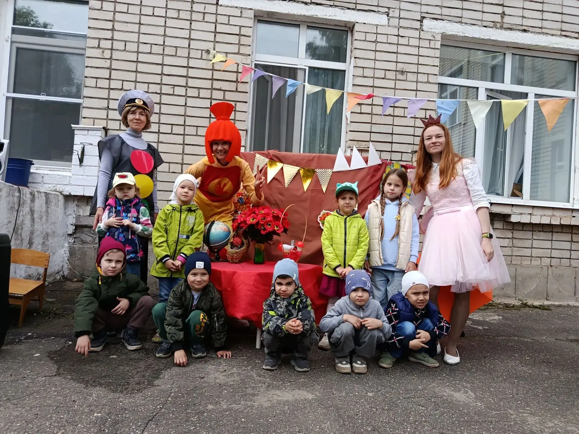 А вчера мы провожали лето и встречали осень! 🍂☀️