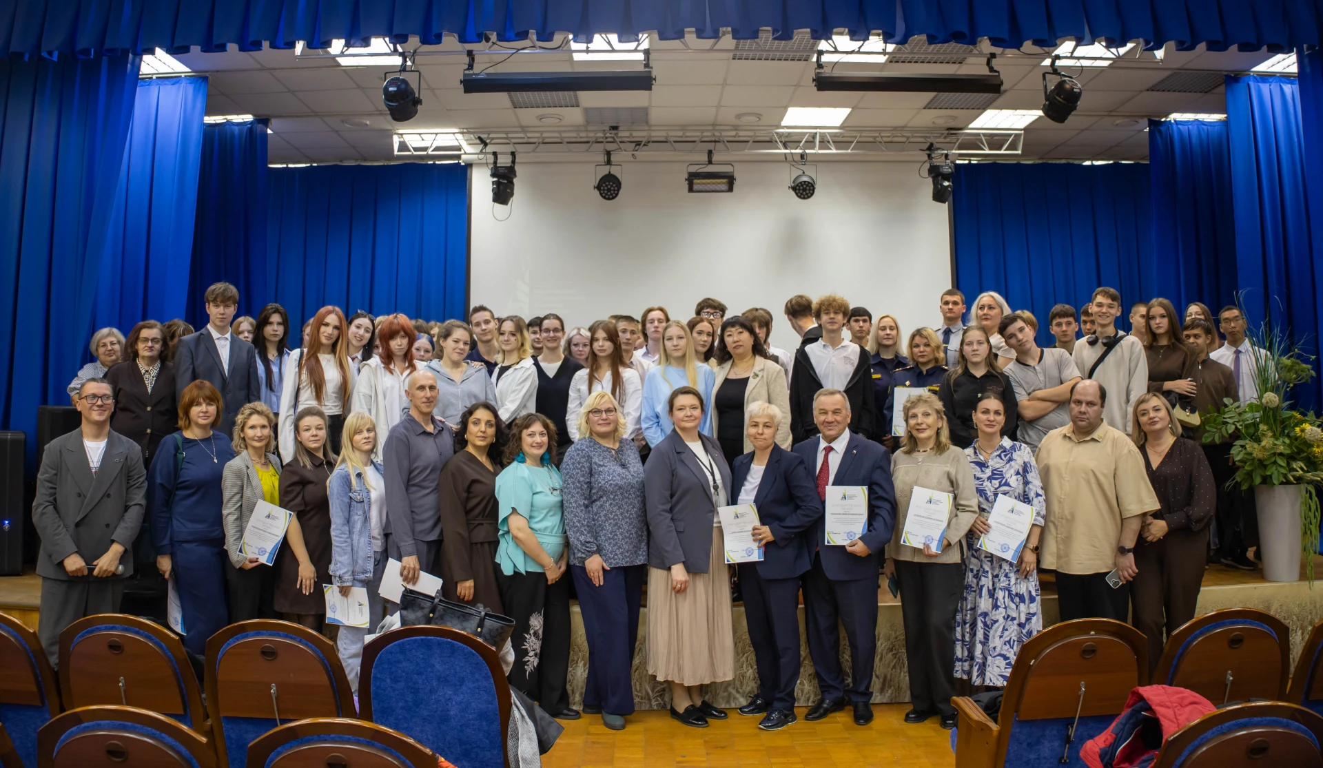 👩‍🔧 Как Красноярский ГАУ отметил День среднего профессионального образования?