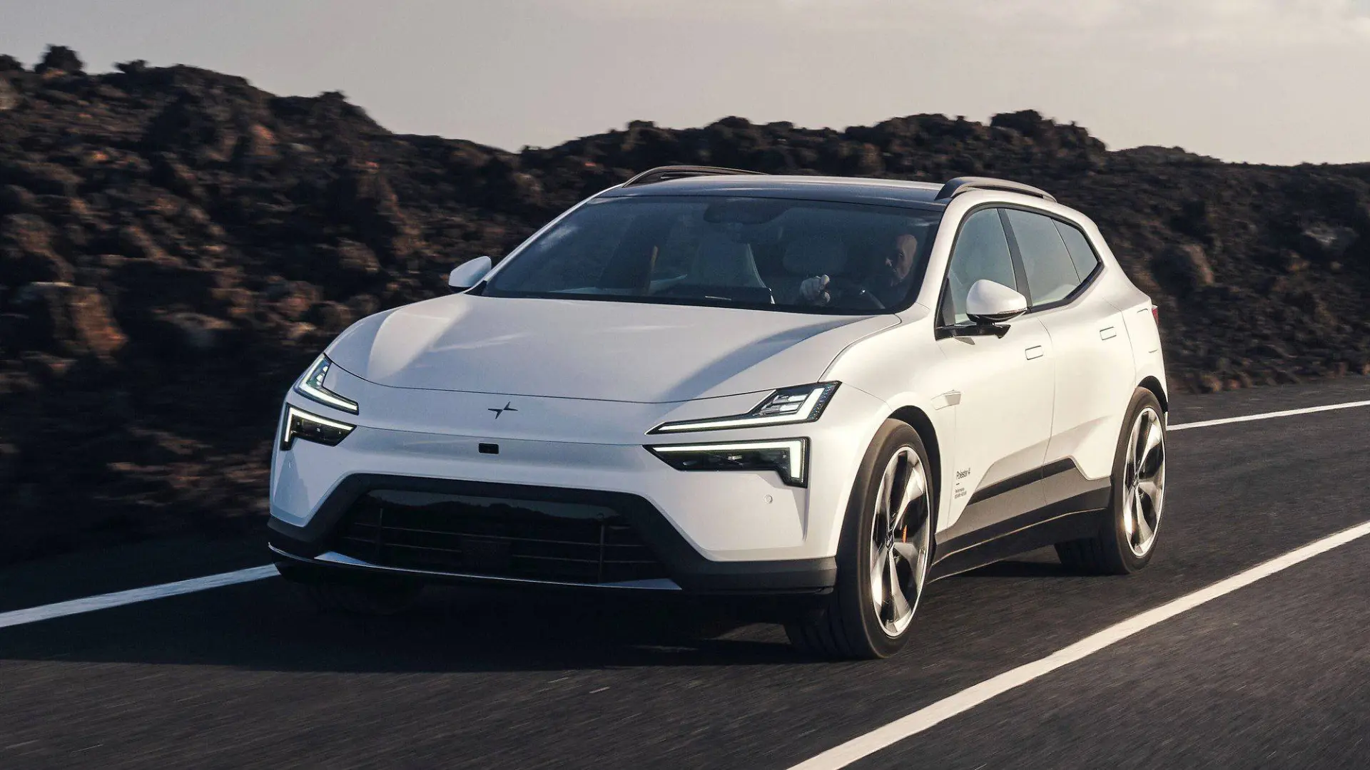 В Европе стартовали заказы на Polestar 4.