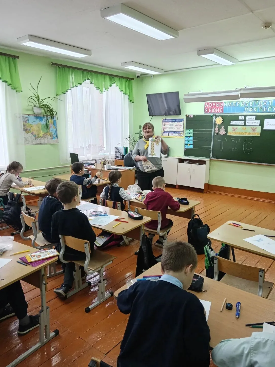🔠Перед Днём славянской письменности и культуры ученики 2 класса поговорили о том, с че...