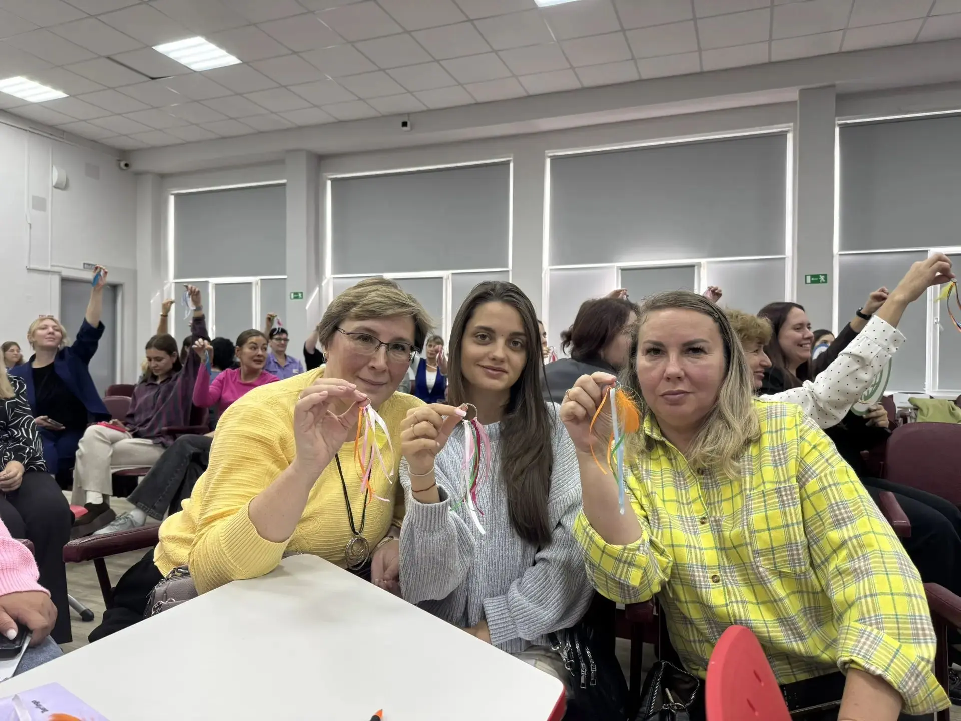 Наши педагоги — в центре большой педагогической команды!
