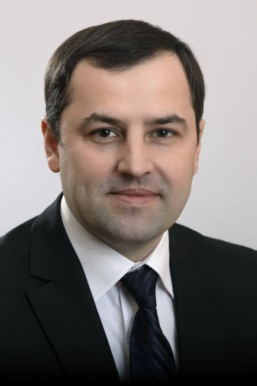 Министр финансов Красноярского края Владимир Бахарь покидает свой пост  Его кандидатуру выдвинули на