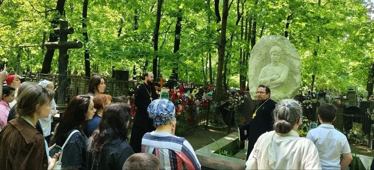🕯 Память, сокрытая в вечности: паломничество на Ваганьковское кладбище
