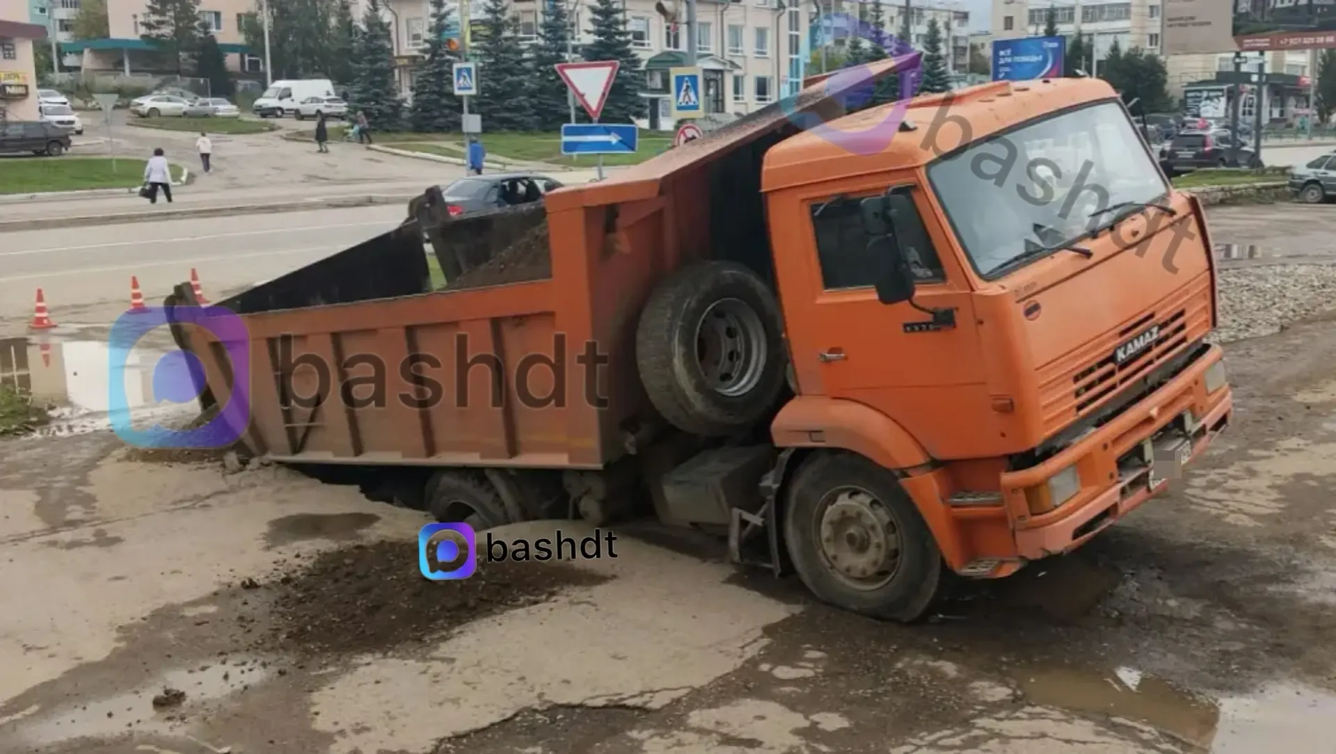Туймазы, камаз прилег