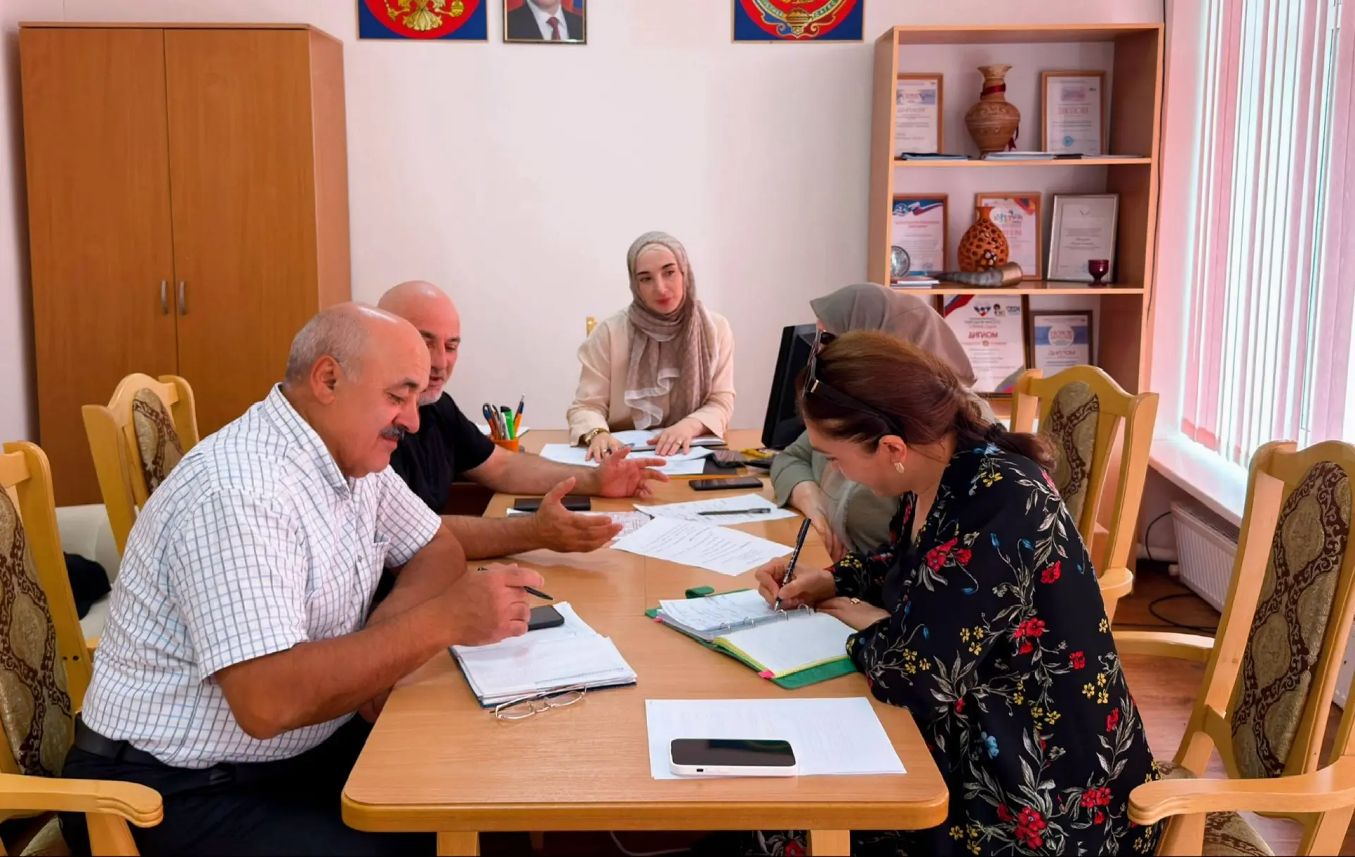 Состоялось рабочее совещание под руководством Саният Омаровны