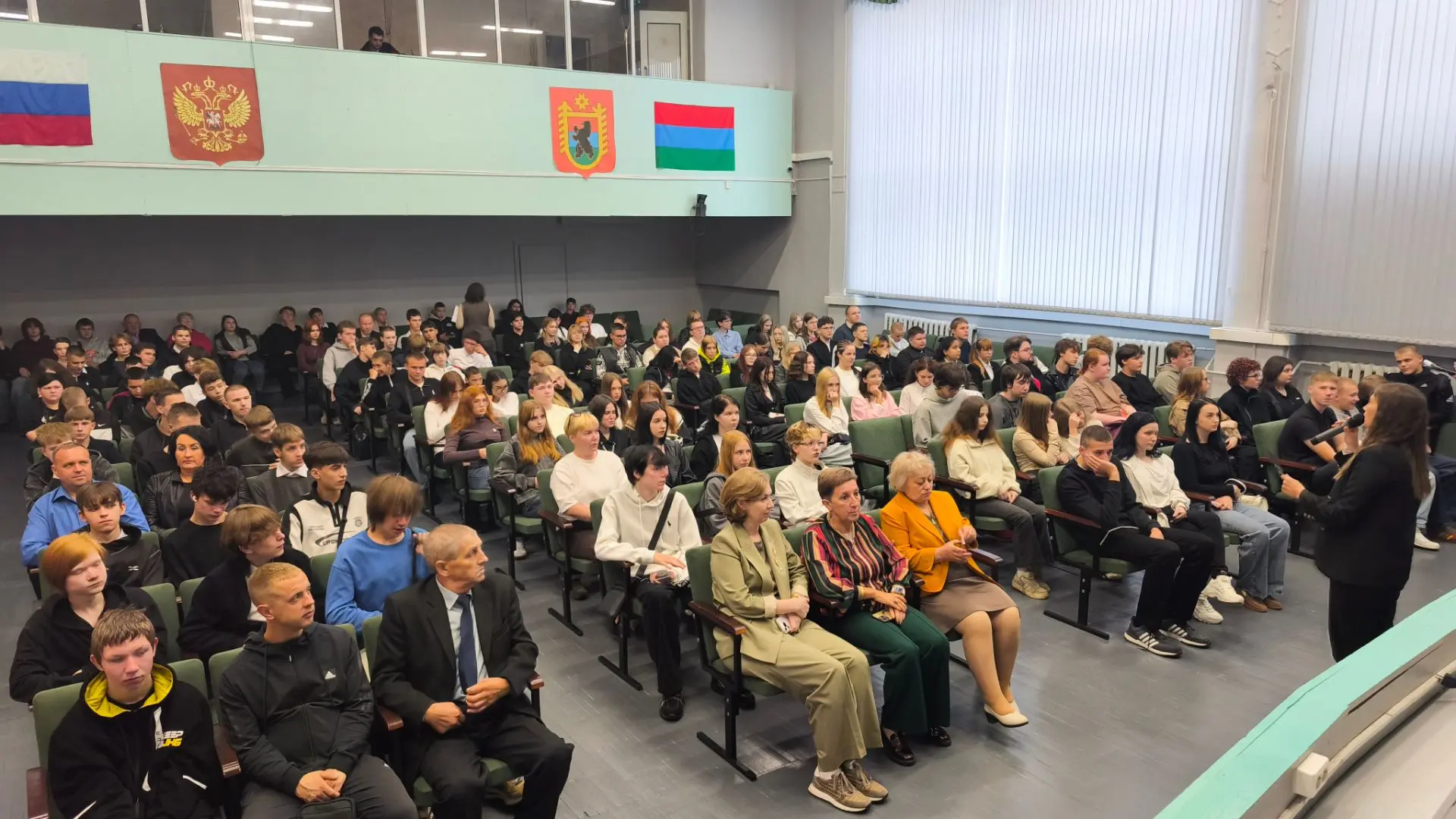 В Северном колледже прошла праздничная линейка, посвящённая Дню знаний. Событие собрало...