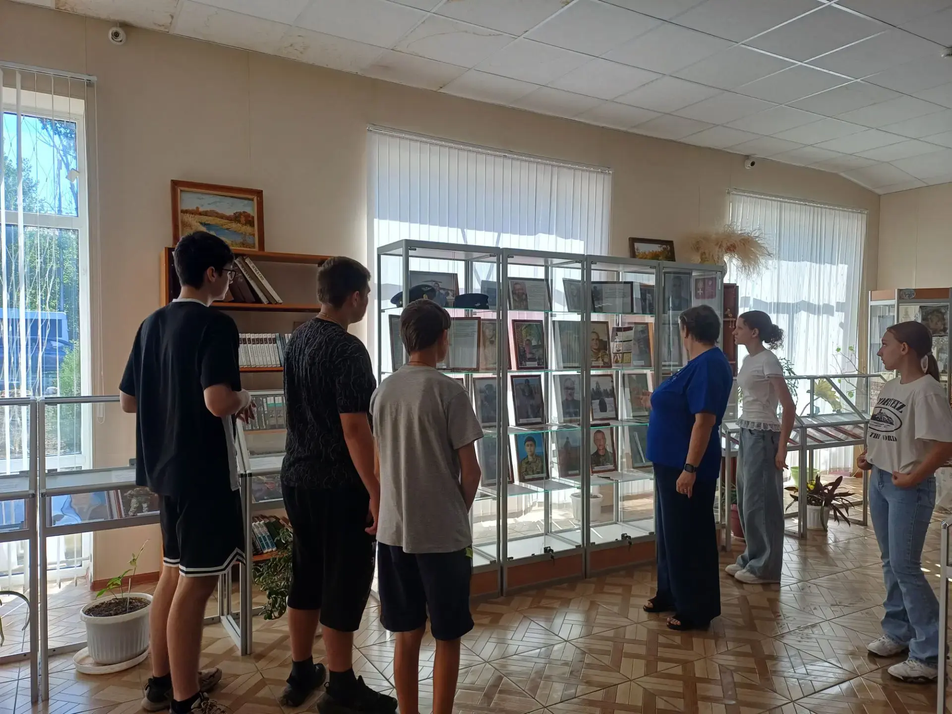 🏛 Живая история: школьники Зверево прикоснулись к подвигам наших земляков 🇷🇺