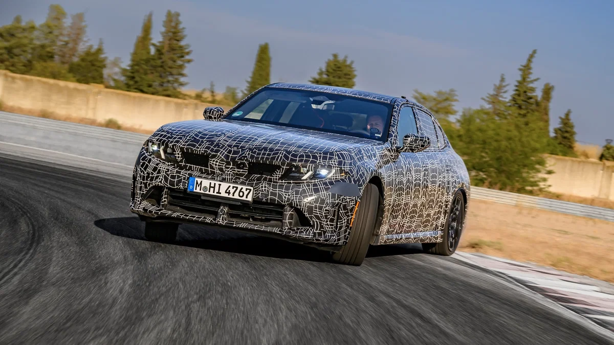 443 силы и дрифт-режим: первые данные о BMW 3-й серии с ДВС