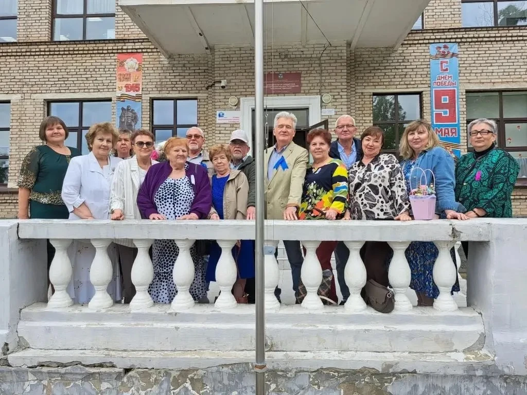 В Печорской гимназии становится доброй традицией летом встречать выпускников, которые окончили школу