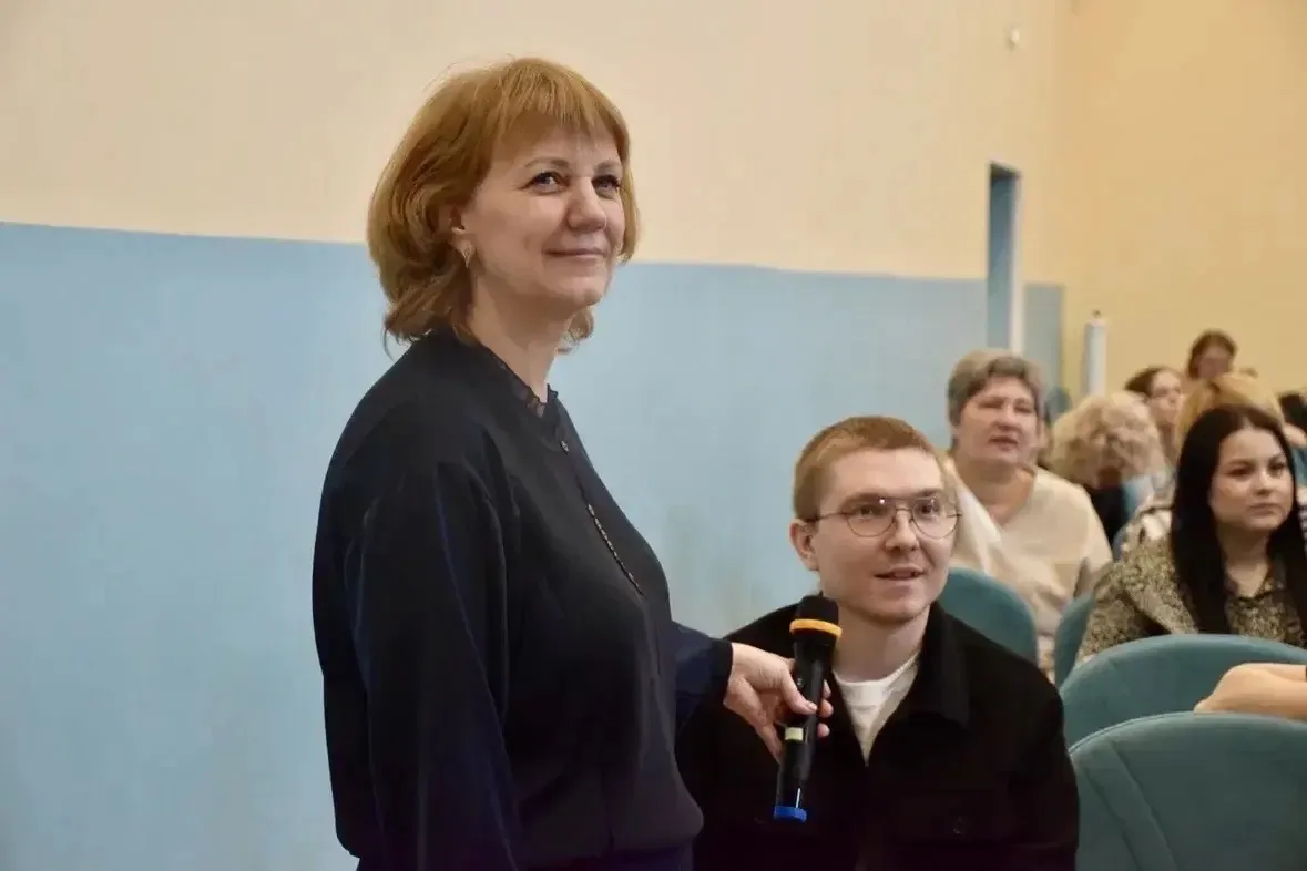 Ко Дню защитника Отечества в нашей школе 20 февраля состоялось торжественное поздравление мужской ча