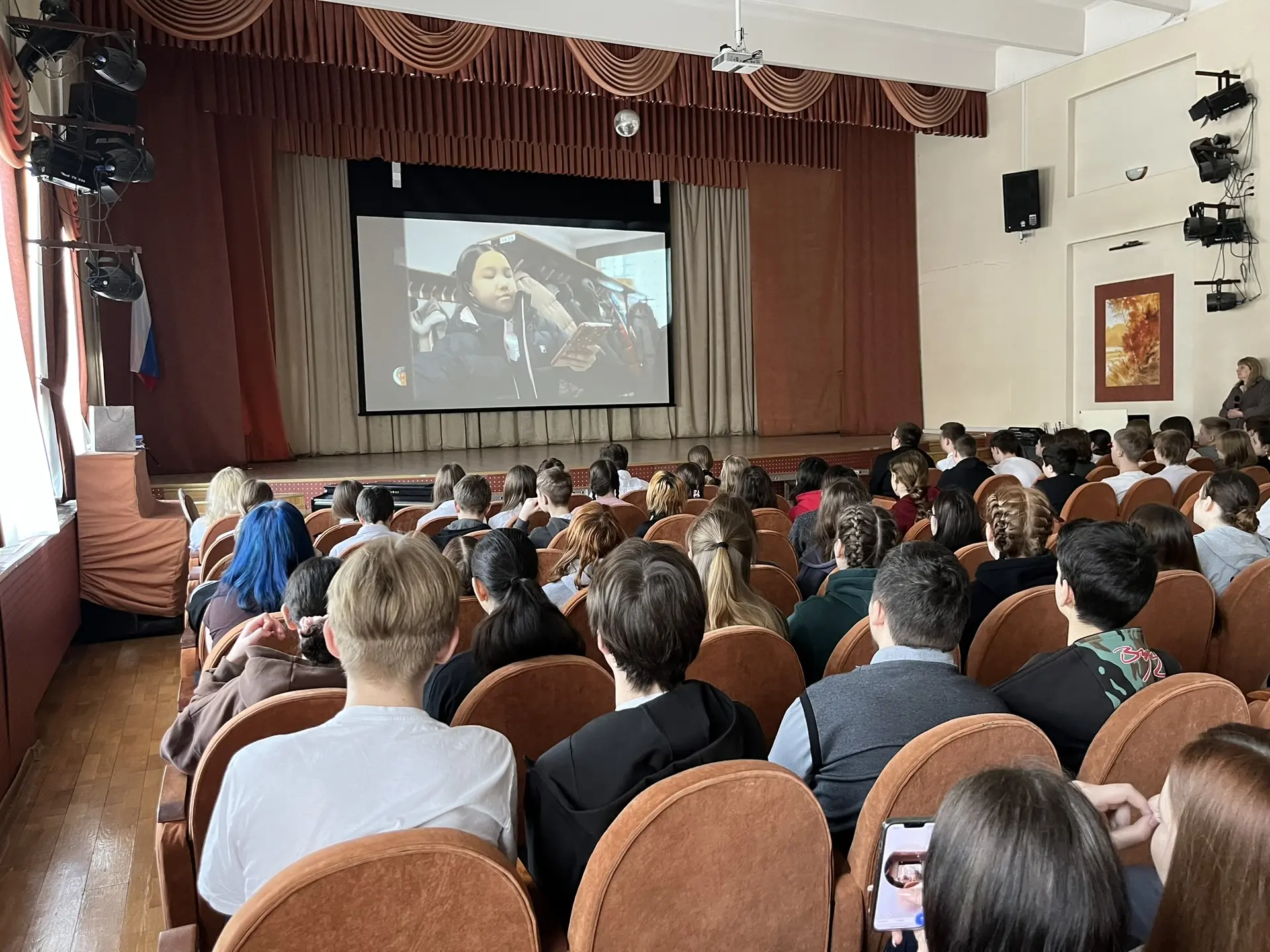В  рамках мероприятий по профилактике экстремизма и терроризма  для учеников 7-11 классы был организ