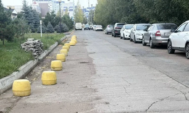Самовольно установленные ограничители уберут с улицы Солнечной в Нижнекамске