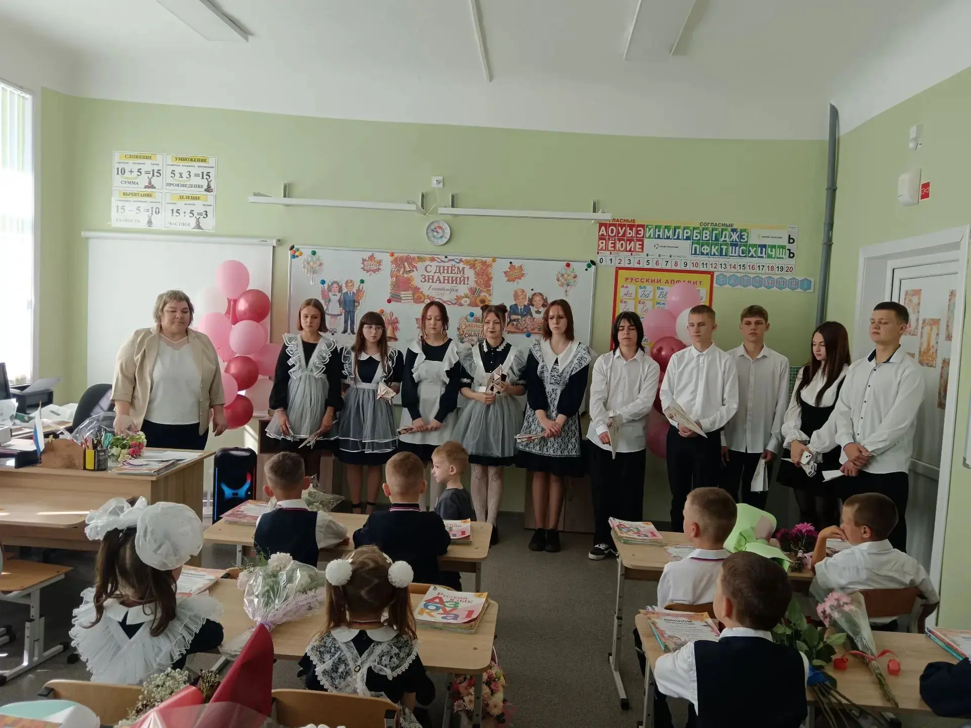✨✨✨Есть традиции, которые согревают душу лучше любого солнца. В нашей школе именно тако...
