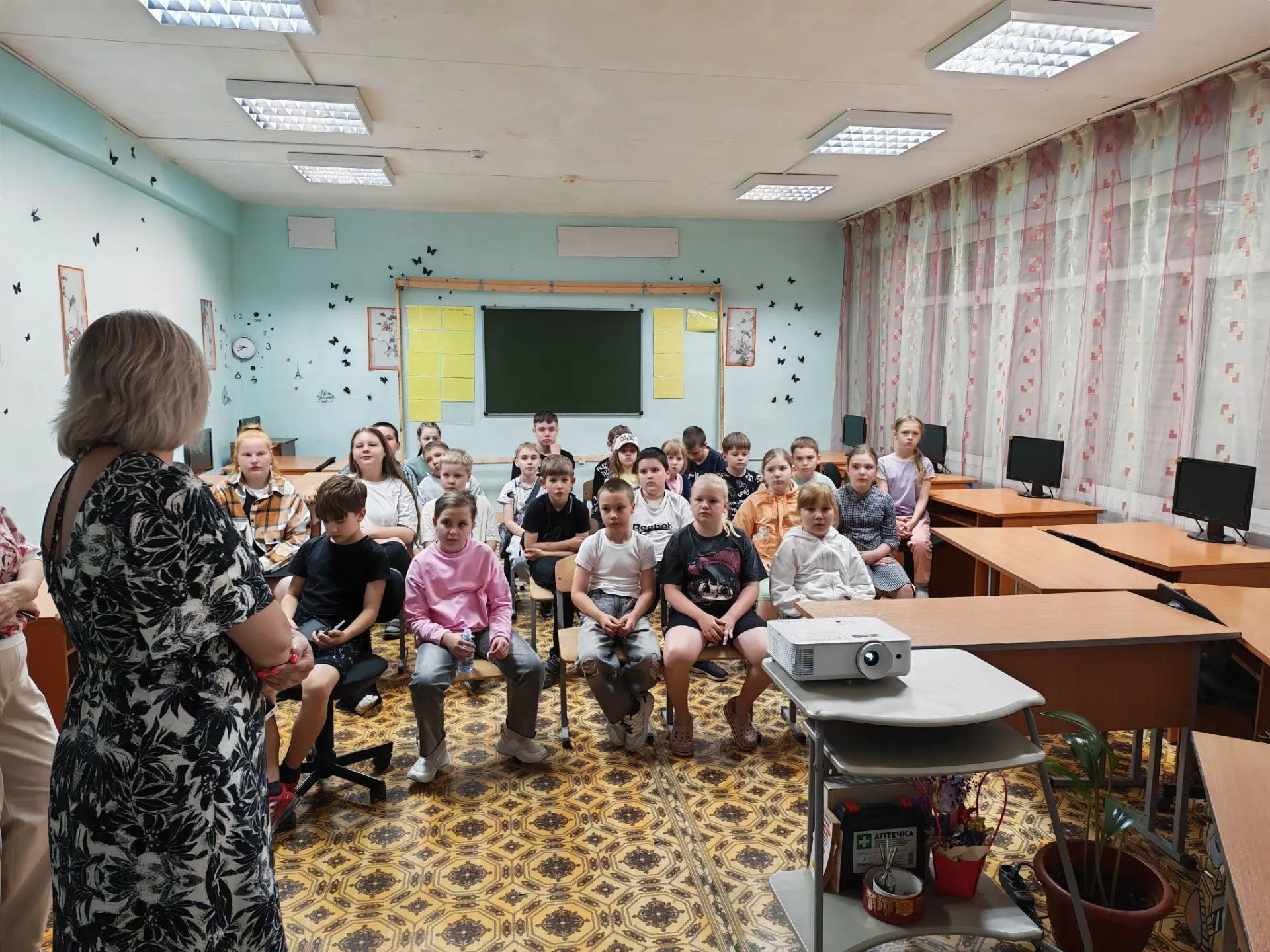 🇷🇺День памяти и скорби 🕯️

🕯️ Сегодня в рамках профильной смены «Первооткрыватели Движения первы