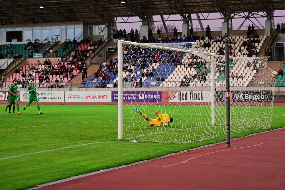⚽ Майкопская «Дружба» одержала волевую победу в 24-м туре первенства Второй лиги Б.