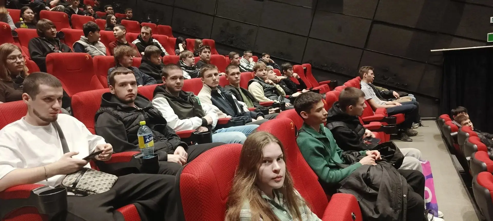 🔥Выпускники Орского машиностроительного колледжа посмотрели фильм «Малыш»