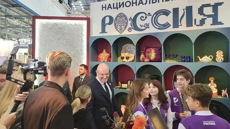 Дымковская игрушка покоряет мир: ее оценили на Всемирном фестивале молодежи