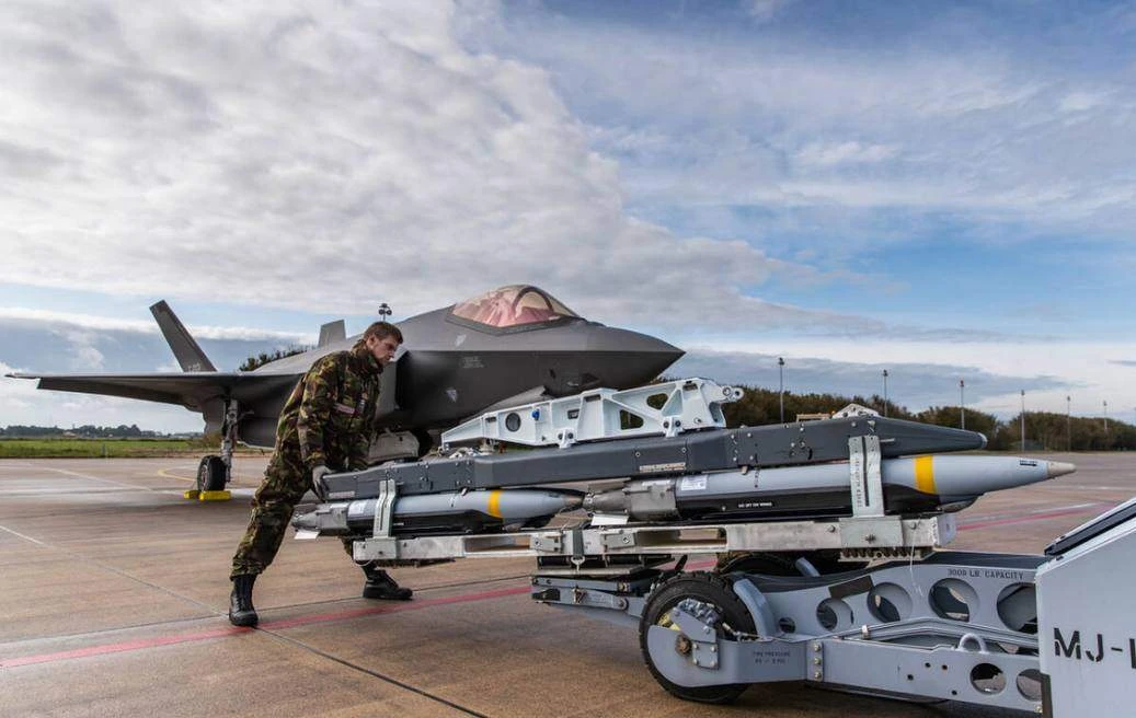 Финляндия закупит у США планирующие авиационные бомбы GBU-53 для будущего парка истреби...